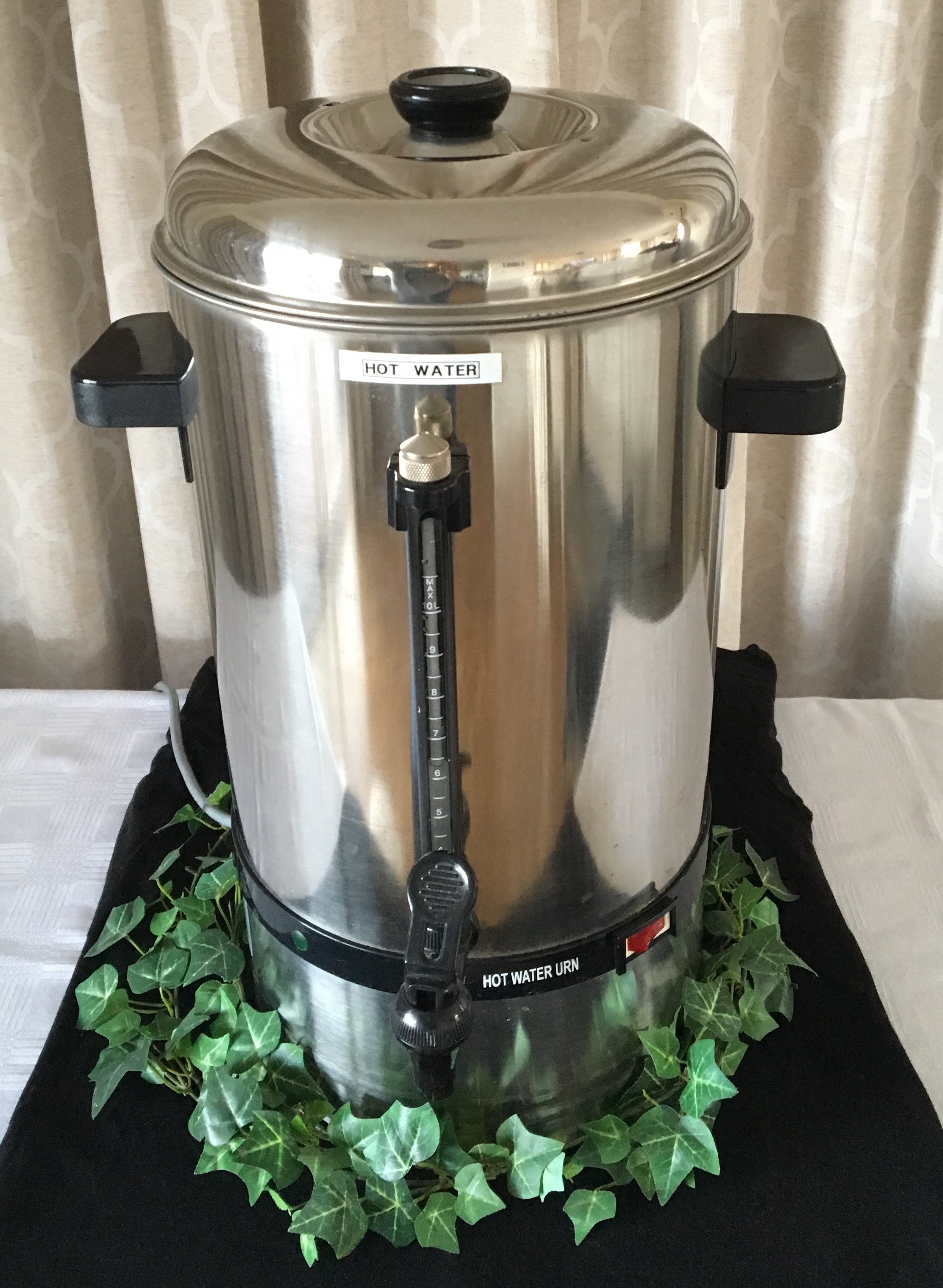 Hot Water Urn (30 Litre/120 Cup) - Upper Hutt Hire