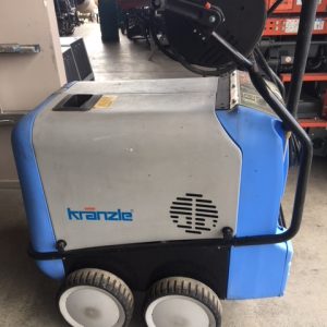HOT WATER PRESSURE WASHER