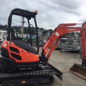 KUBOTA 2.5 TON DIGGER
